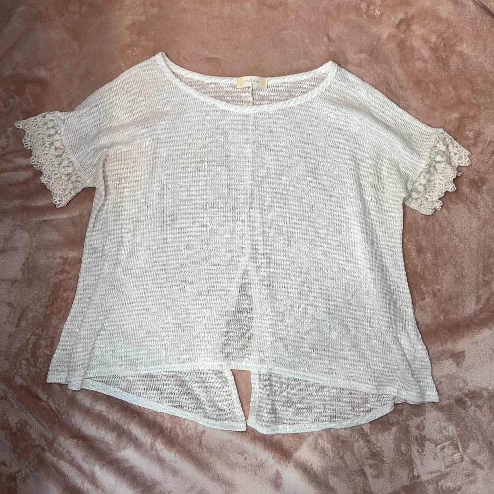 Altars state lightweight sweater